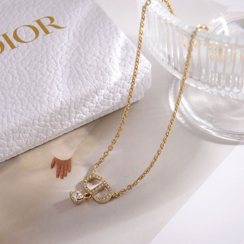chr1st1an D10r necklaces